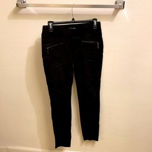 Liverpool black stretch pants with zipper pockets, size 2/26